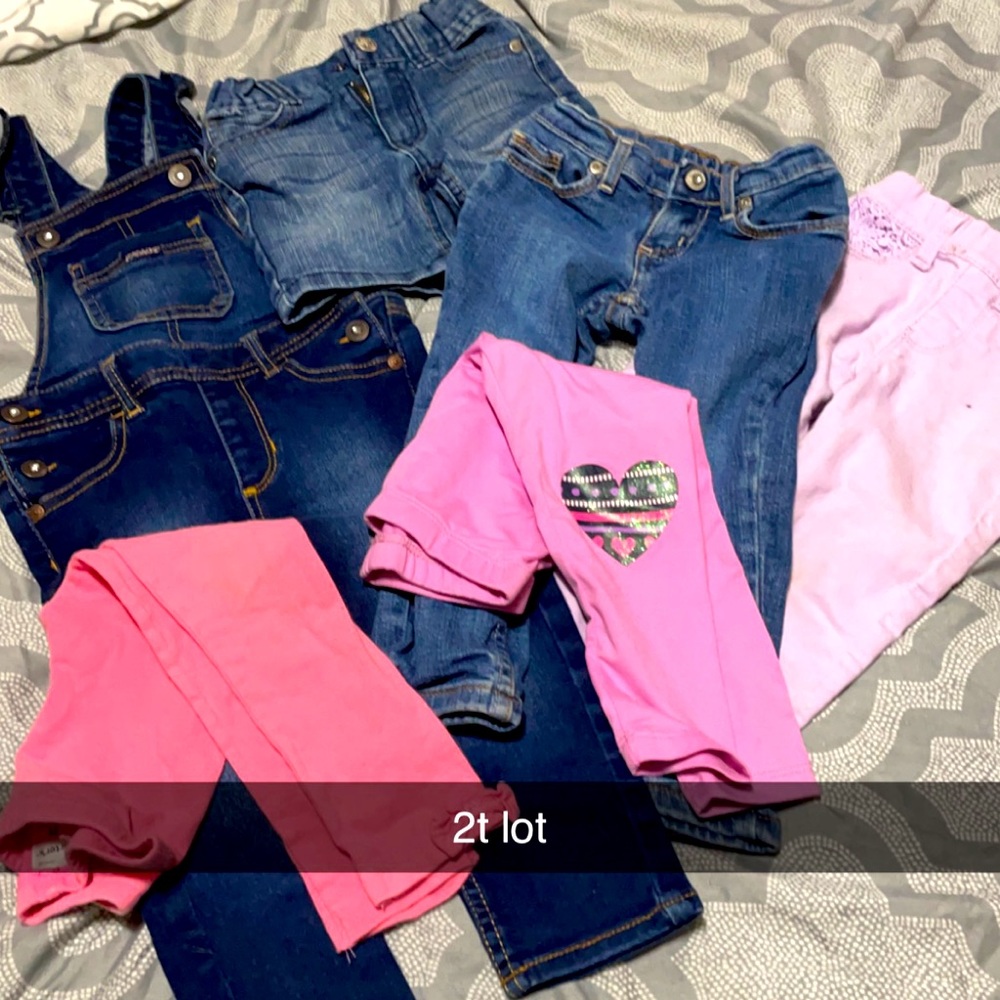 Little girls clothing